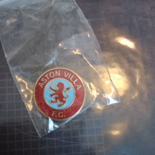 Aston villa enamel badge - villa,