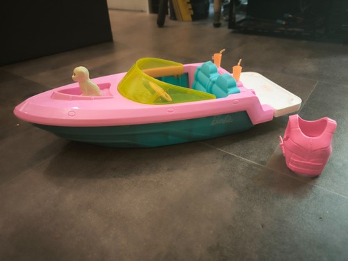 Barbie speedboat