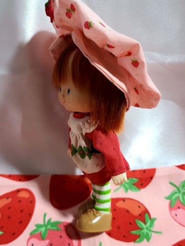 Vintage strawberry shortcake - vintage,
