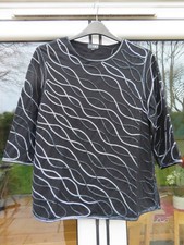 CASAMIA Exclusive Black &