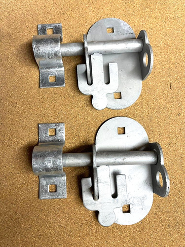 Pair oval pad bolts - of, garden
