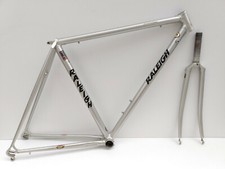 Vintage 50cm Raleigh "Services