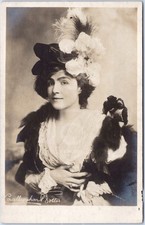 Portrait Woman Raphael Tuck