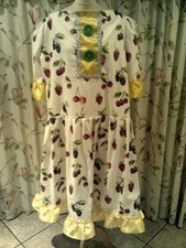 Cherry  Panto Dame, Yellow Bib