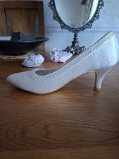 Anne Michelle  Womens  Ivory