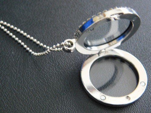 Magnetic silver lockets - magnetic,