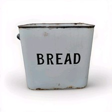 VINTAGE LARGE WHITE & BLACK