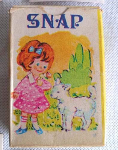 Vintage snap card game - snap,