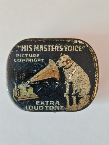His master voice gramophone - master's,