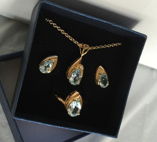 Qvc gold plated earrings - gold,