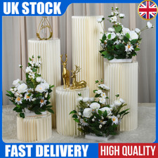 Folding round paper pedestal - folding,