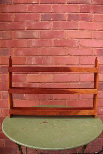 Vintage style tier - vintage-style, 3-tier