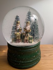 Large Christmas Musical Snow Globe 20 Cm