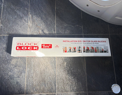 Block lock glass - block,