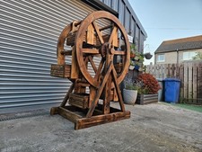 Large Ferris wheel garden