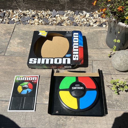 Simon electronic memory game - simon,