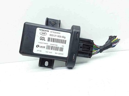 Volvo xc70 headlight - xc70,