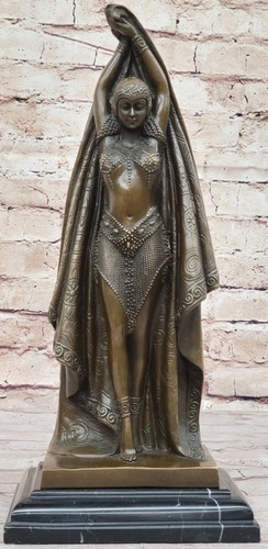Signed chiparus bronze - signed,