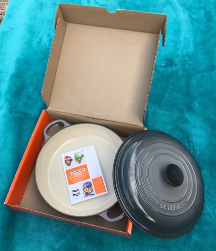 Creuset enameled cast iron - le,
