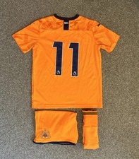 Newcastle United 2019/20 Third Shirt & Kit, 12-14 Years (YXL) #11, VGC