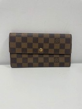 Louis Vuitton Sarah Wallet in