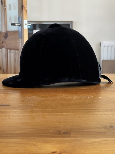 Stunning traditional hand - traditional, made