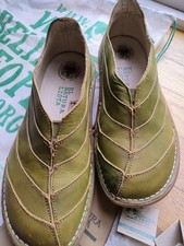 El Naturalista Women's Green
