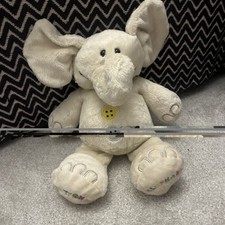 Humatt Buttons Loves You