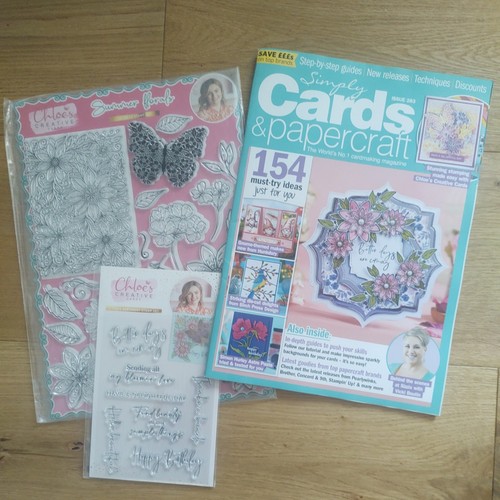 Simply cards papercraft - &,