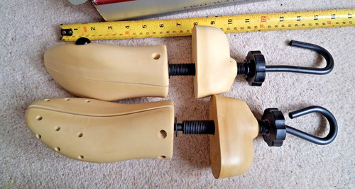 Dasco wooden shoe - x,