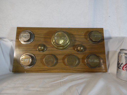 Brass vehicle axle hub caps - 9,
