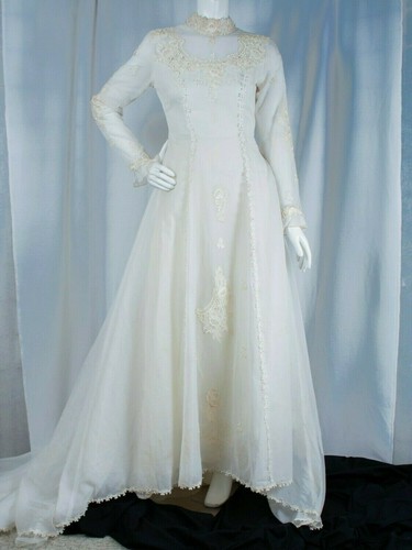 Vintage 1940 white floral - white,