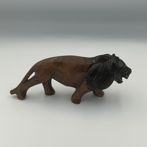 Wooden lion ornament vintage - lion,