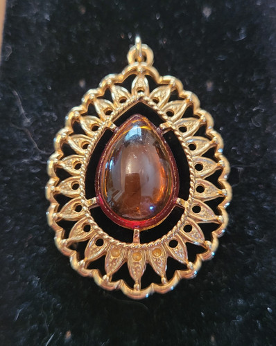 Vtg sarah coventry gold tone - vtg,