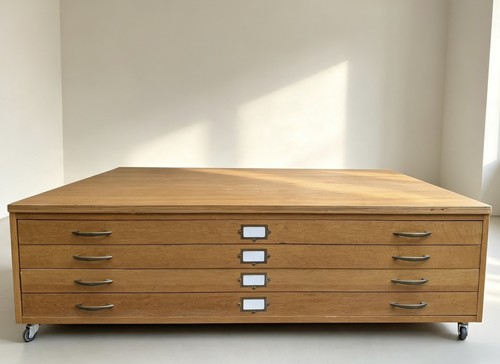 Beautiful vintage architect - vintage,