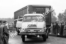 THH Truck Photos - Thames