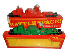 TRI-ANG HORNBY R341  R341K  NATO & BR ANTI-AIRCRAFT SEARCHLIGHT WAGONS BOXED