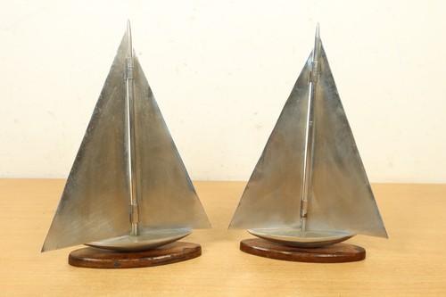 Vintage pair scratch built - of,