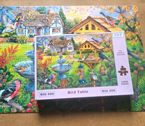 House puzzles bird table - bird,