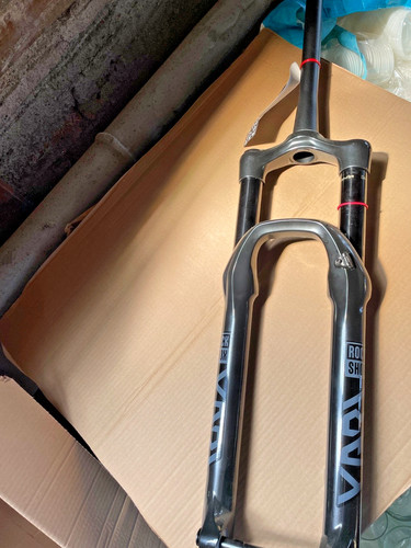 New unused rock shox - rock, yari