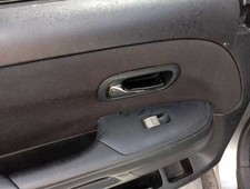 rear inner door handle lh