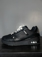 Louis Vuitton Men's LV