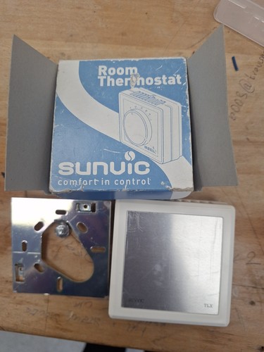 Sunvic tlx2358 room thermostat - sunvic,