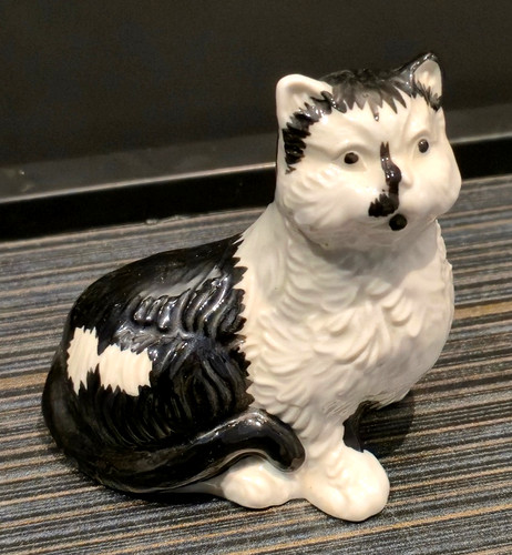Wade 1990s work - wade, cat