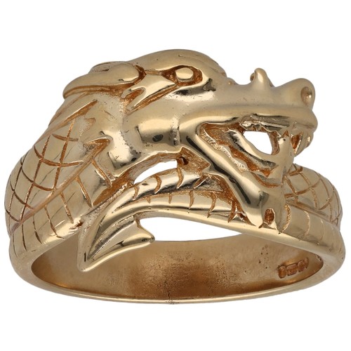 9ct gold ring 62g dragon - 9ct, 7.62g