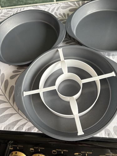 Chequer board cake tin - tin, non