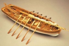 Mantua Models 1/16 Scale HMS