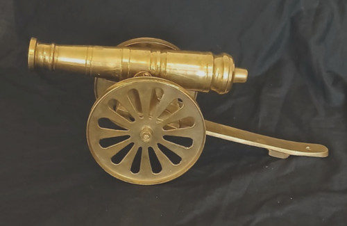 Large vintage solid brass - large,
