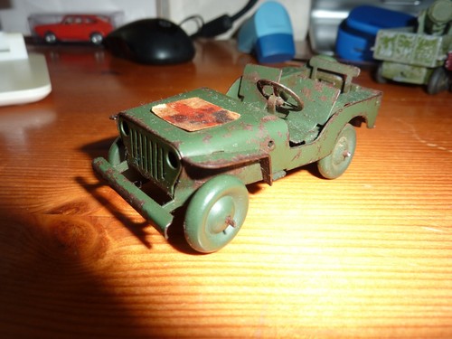 Polichinelle france jeep - france,