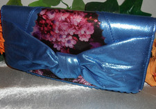 IRREGULAR CHOICE METALIC BLUE BOW FRONT Shoulder Bag